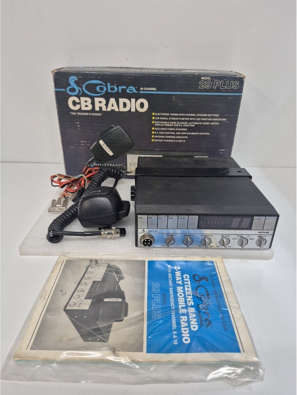 Cobra CB Radio 29 Plus 40 Channel Tested in Box - Vintage